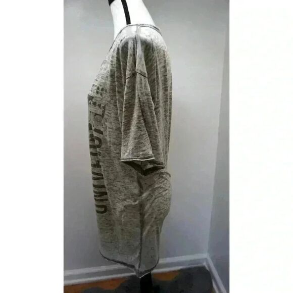 Universal Studios Sheer Graphic Tee - Grayish Green/Size L - Picture 6 of 15